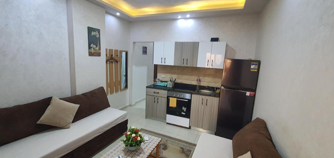 Casablanca Beach Direct Sea View Tow Bedroom Apartment Хургада Екстериор снимка